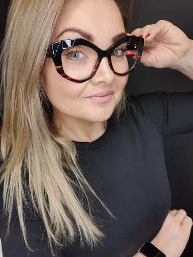 OPTYK BARTKOWIAK. OKULISTA - OPTOMETRYSTA - OPTYK LESZNO